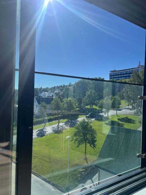 City Center 7Th Floor Apartement With Beautiful View Tromsø Buitenkant foto