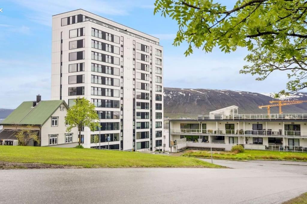 City Center 7Th Floor Apartement With Beautiful View Tromsø Buitenkant foto